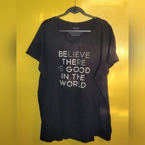 Torrid Black & Grey T-Shirt - Size 5 - 26/28 - Excellent Pre-owned Condition